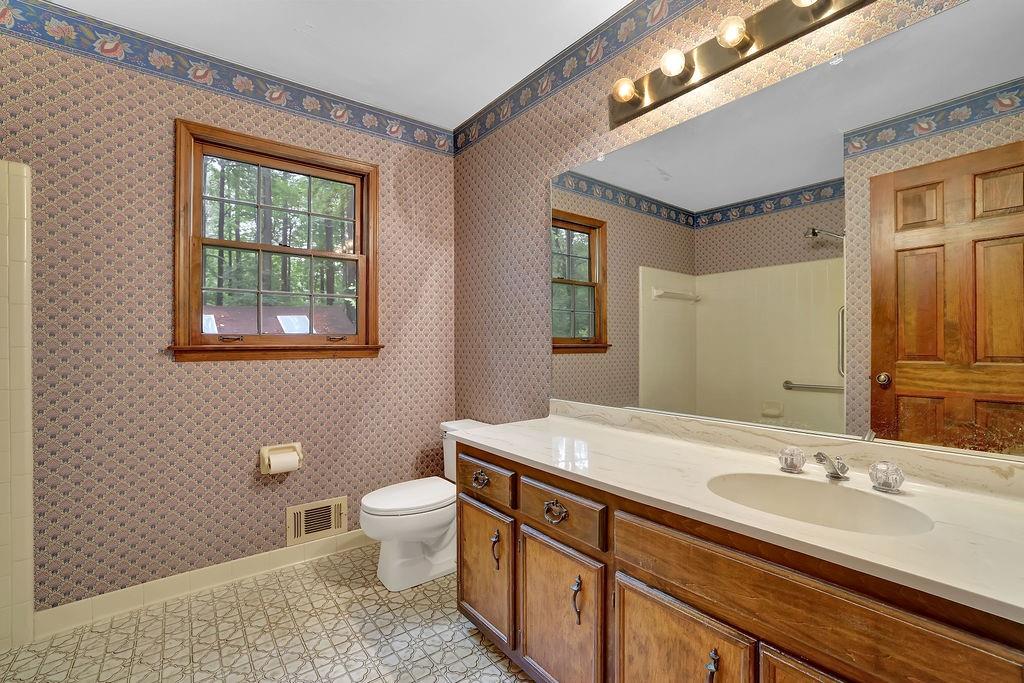 5786 Broxton Circle, Peachtree Corners, Georgia image 13