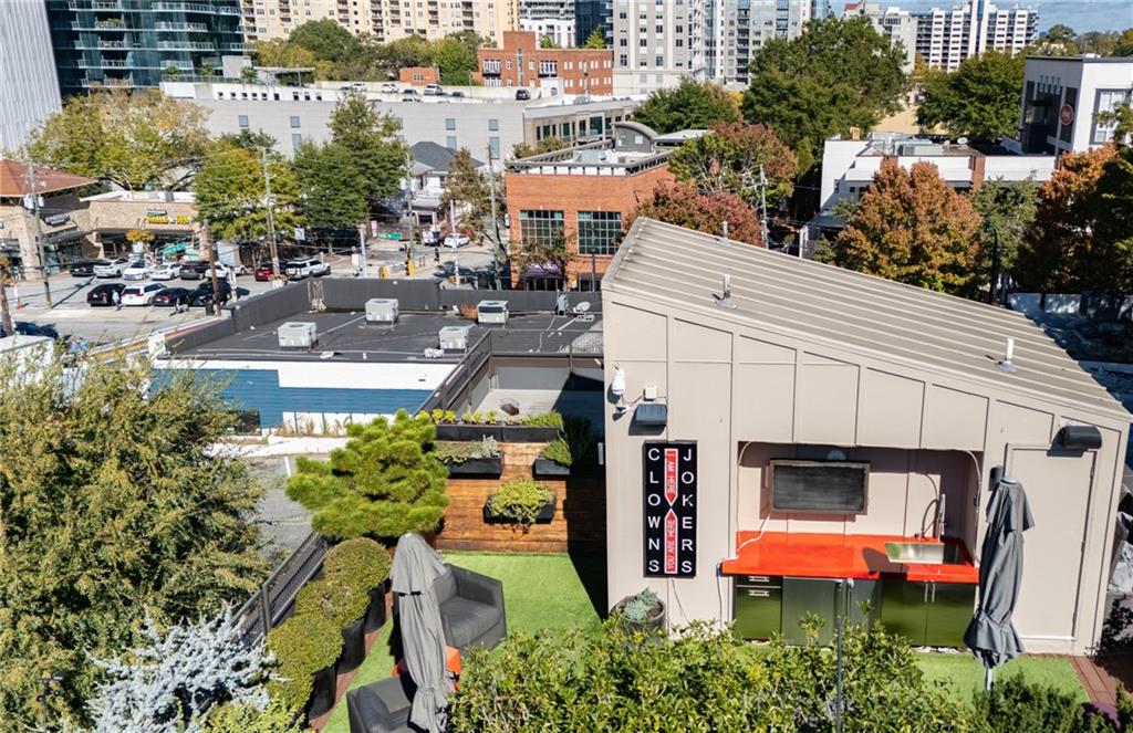 975 Piedmont Avenue 4