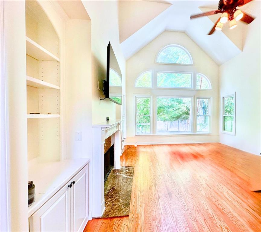 4265 Lansmoore Crossing