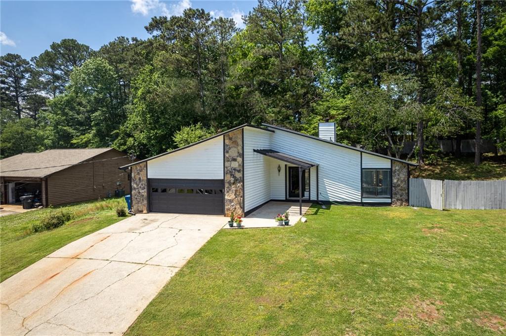 812 Steeple Chase Drive