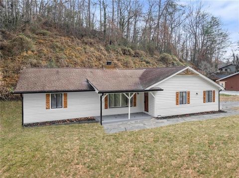 Apartment For Sale - 7 Dry Pond Drive<br/> Clayton, GA 30525