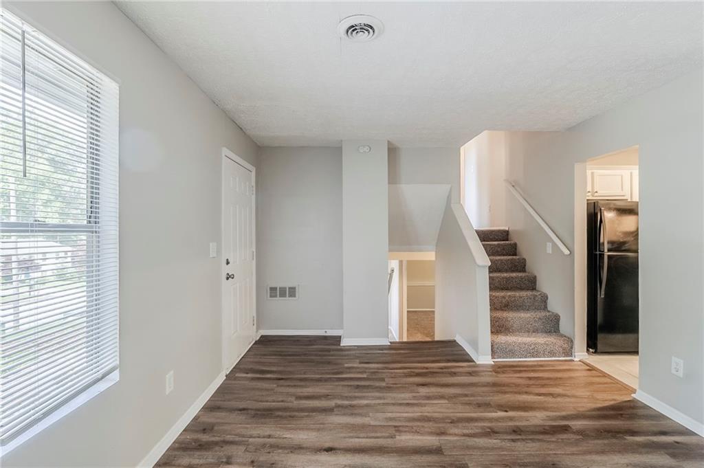 Fairway Acres - Residential