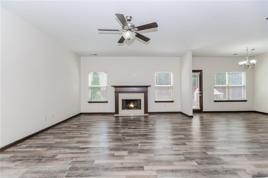 893 Whitfield Oak Road