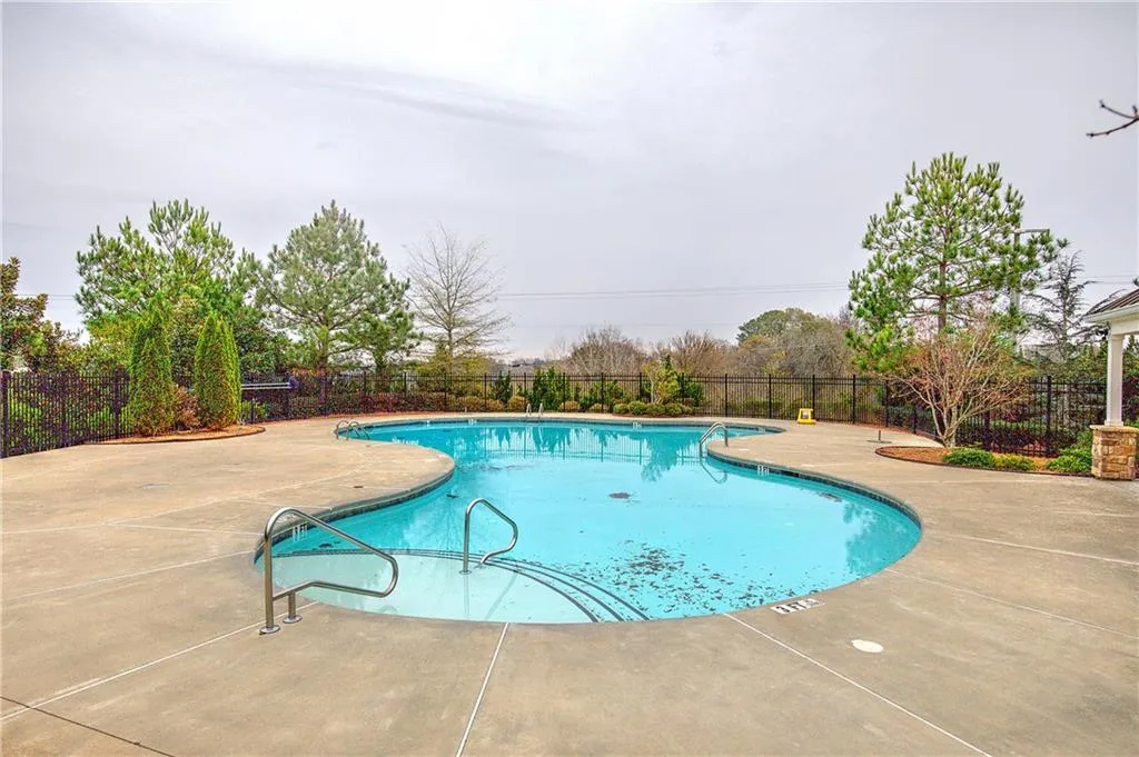 Canton, Georgia 30115, United States, 4 Bedrooms Bedrooms, ,3 BathroomsBathrooms,Residential,Active,248495