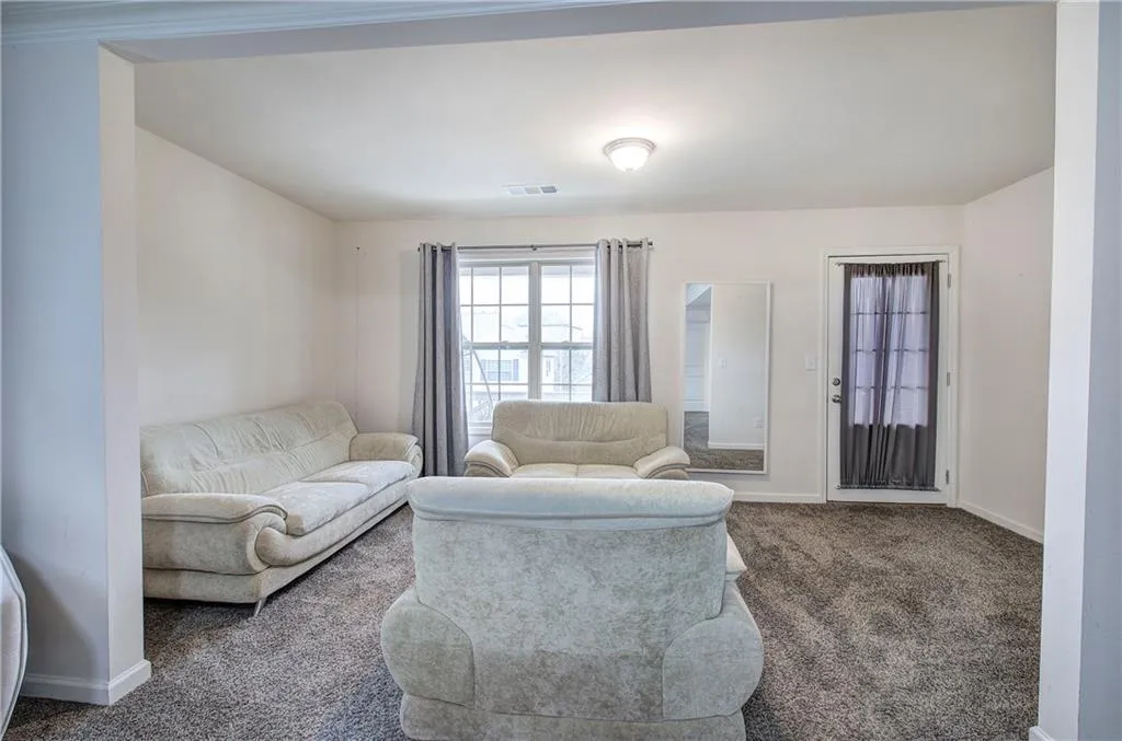 Canton, Georgia 30115, United States, 4 Bedrooms Bedrooms, ,3 BathroomsBathrooms,Residential,Active,248495