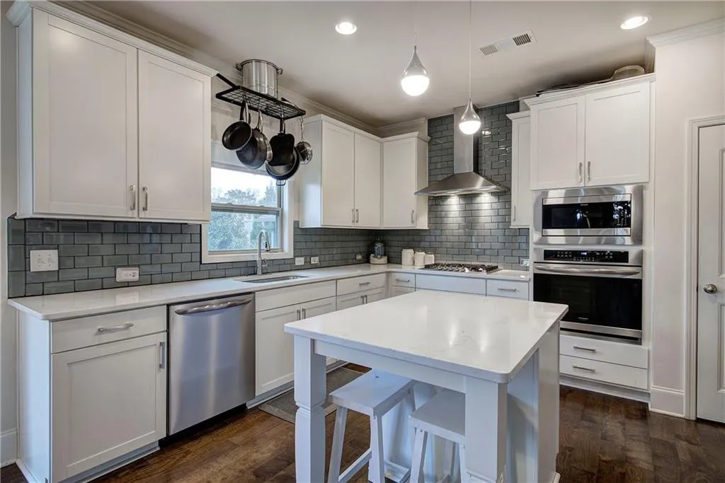 Canton, Georgia 30115, United States, 4 Bedrooms Bedrooms, ,3 BathroomsBathrooms,Residential,Active,248495