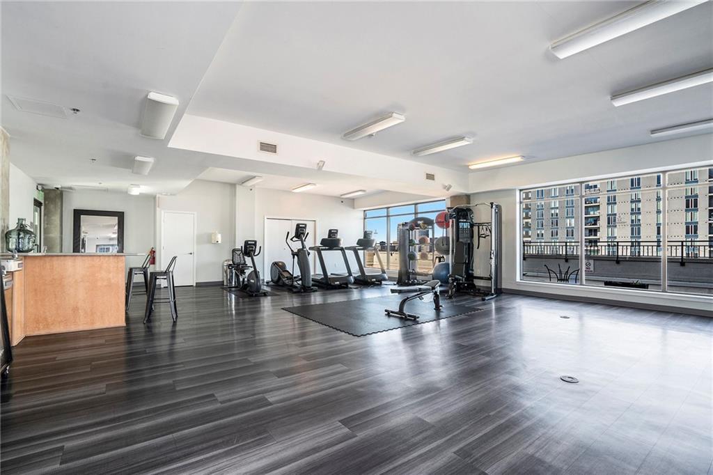 115 W Peachtree Place #713, Atlanta, Georgia image 20