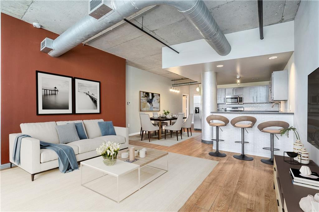 115 W Peachtree Place NW 713