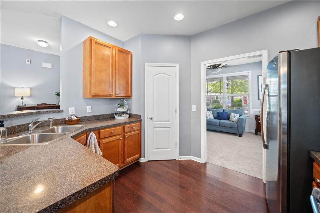 429 Argonne Terrace, Canton, Georgia image 12