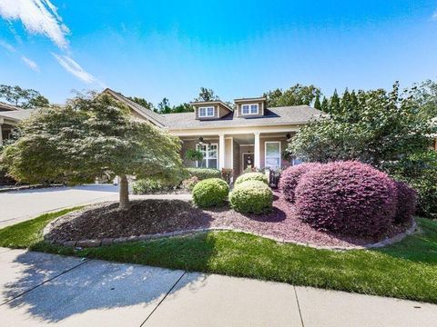 646 LAUREL Crossing Canton GA 30114