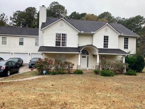 A home in Dacula