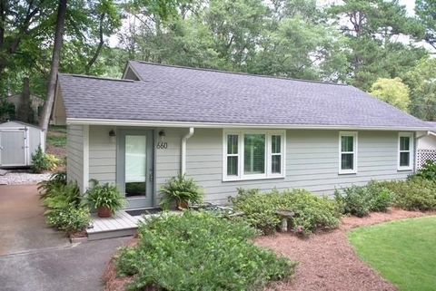Photo of 660 Scott Circle, Decatur, GA 30033 (MLS # 7663757)
