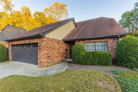 Photo of 6 Westchester Square, Decatur, GA 30030 (MLS # 7675354)