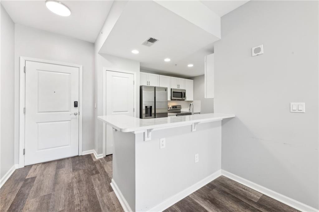 3040 Peachtree Road NW 613