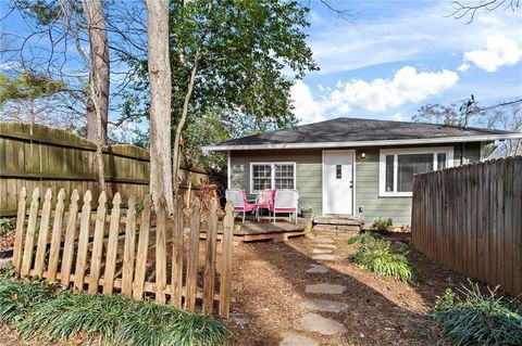 2070 Ridgedale Road NE Atlanta GA 30317