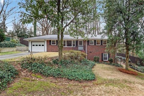 2560 Skyland Trail NE Brookhaven GA 30319