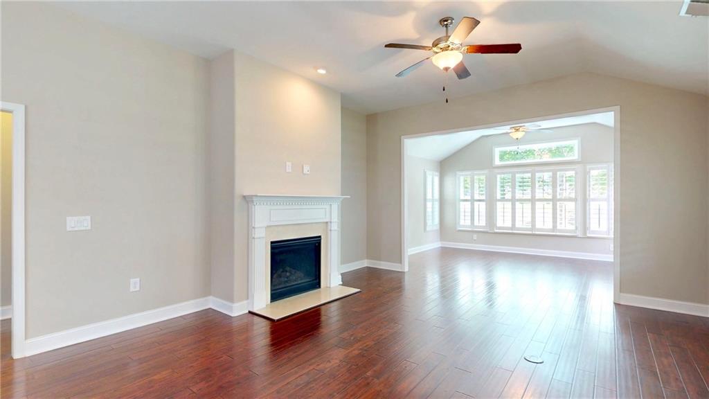 2058 Bonneville Lane, Powder Springs, Georgia image 17
