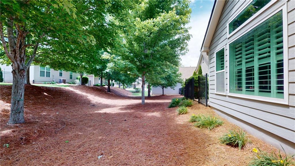 2058 Bonneville Lane, Powder Springs, Georgia image 34