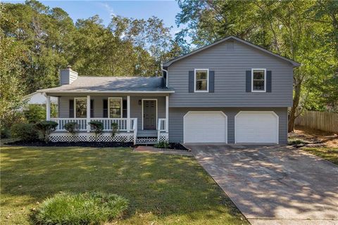 1467 Glynn Oaks Circle SW Marietta GA 30008