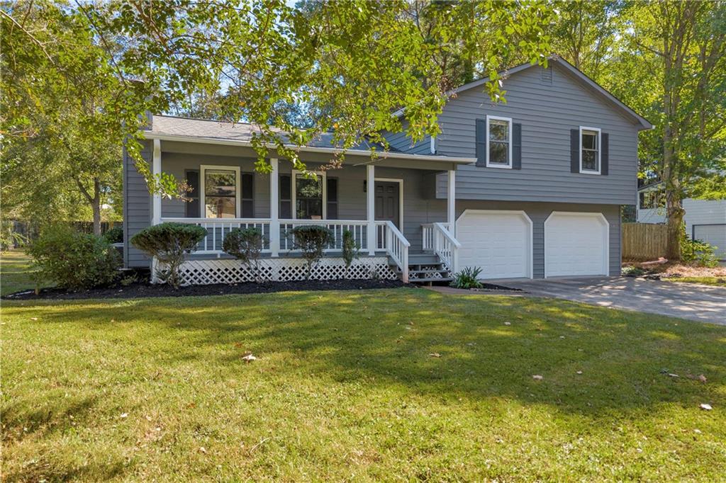 1467 Glynn Oaks Circle SW