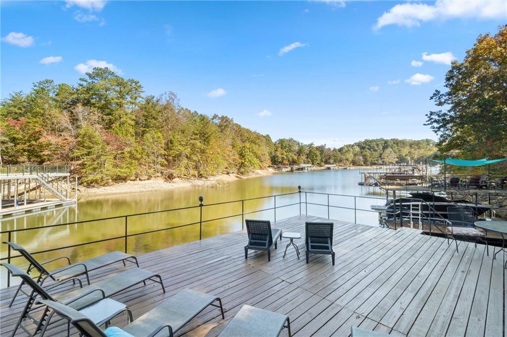 281 CHESTATEE VIEW Drive