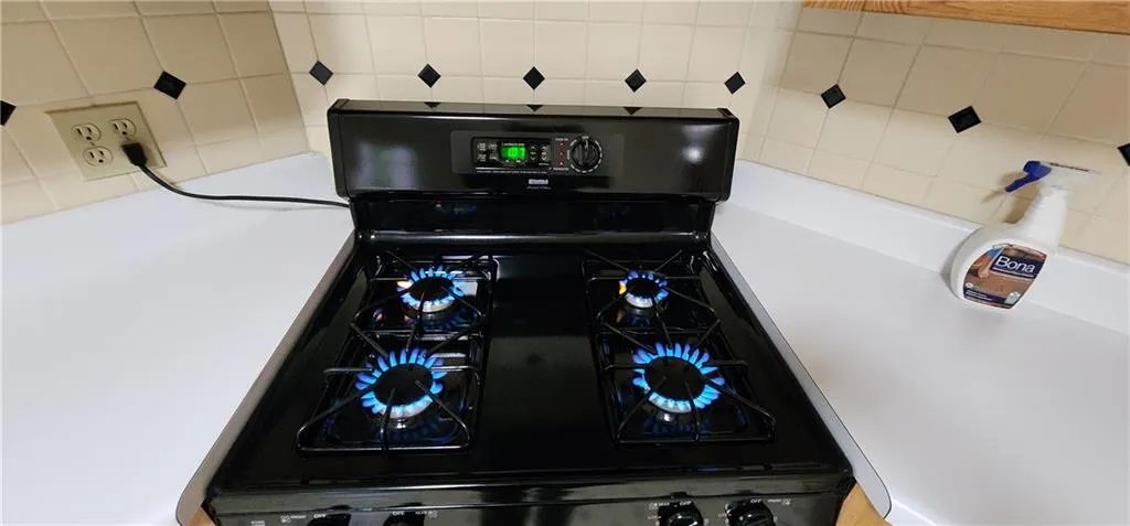 Conyers, Georgia 30013, United States, 3 Bedrooms Bedrooms, ,2 BathroomsBathrooms,Residential,Active,91802