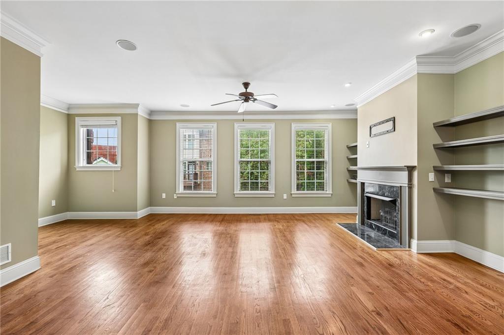 1439 Ashford Place NE