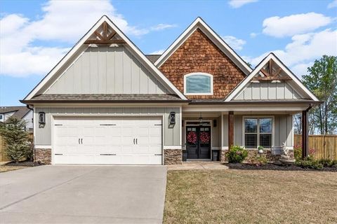 Homes For Sale - 16 Ivy Stone Court<br/> Cartersville, GA 30120