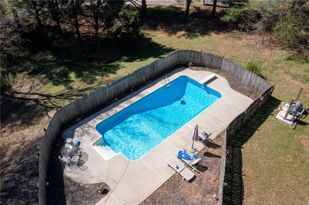 7095 Diana Circle, Gainesville, Georgia image 4