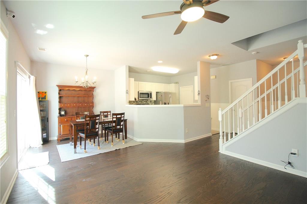 1727 Tailmore Lane