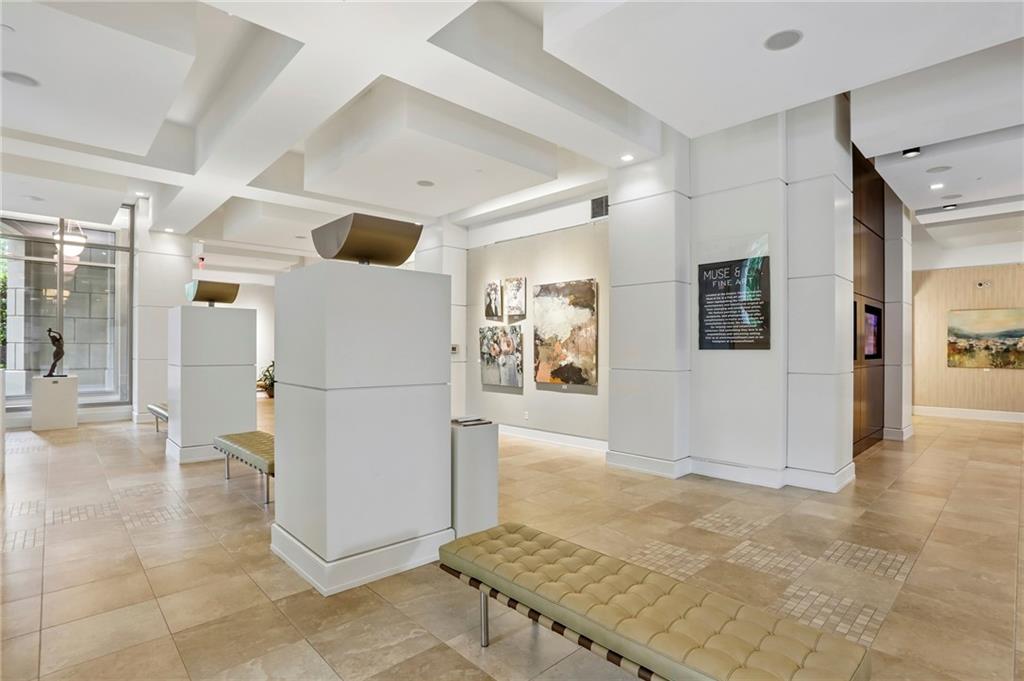 2795 Peachtree Road NE 307