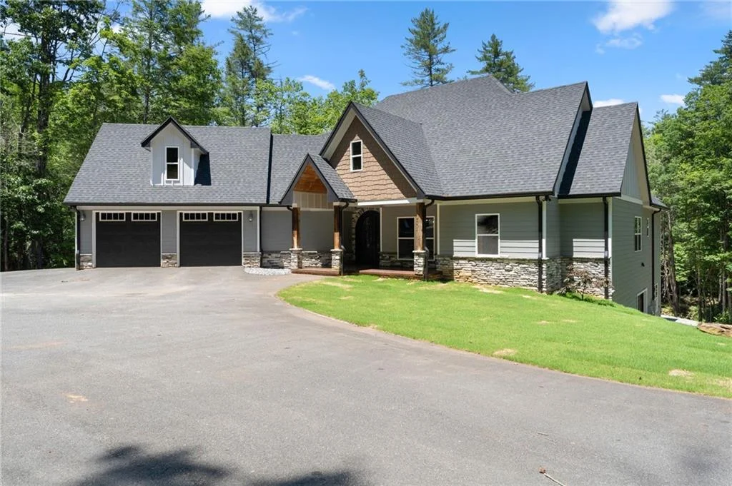 650 Old Steele Hollow