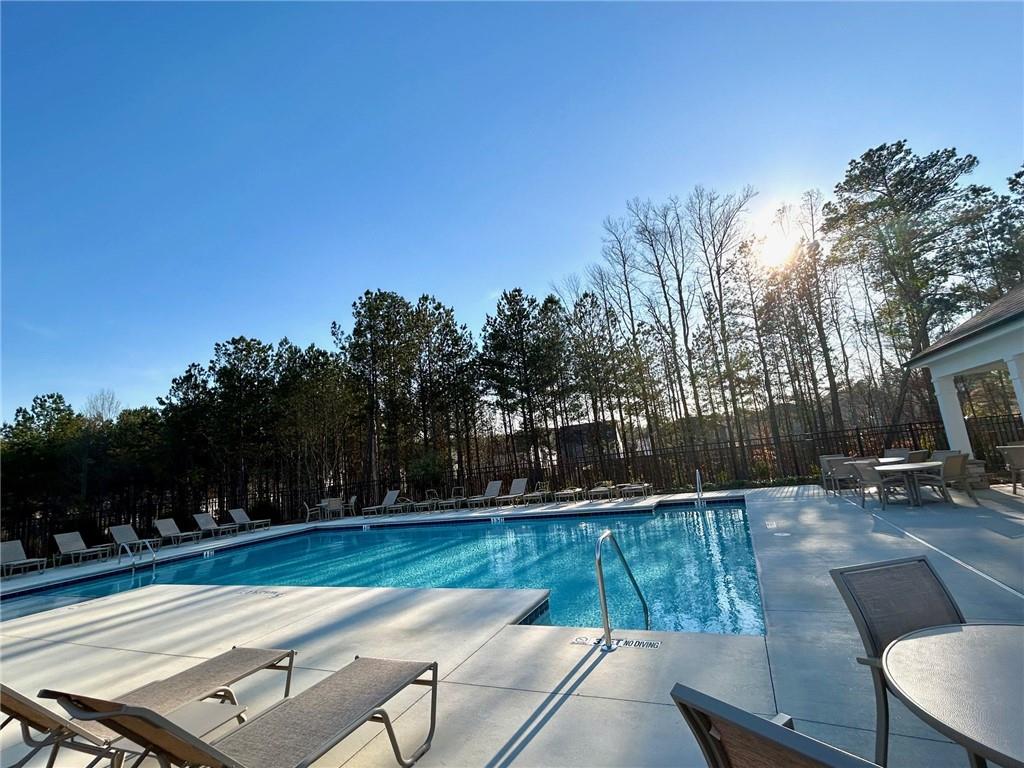 135 Softwood Court, Dawsonville, Georgia image 5