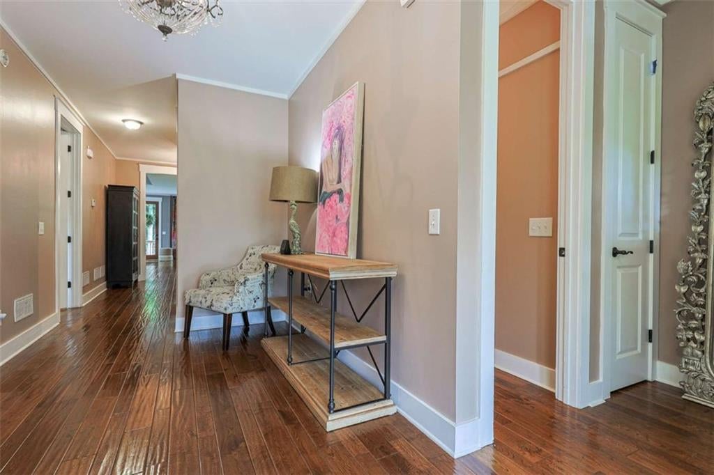 111 Summit View Drive