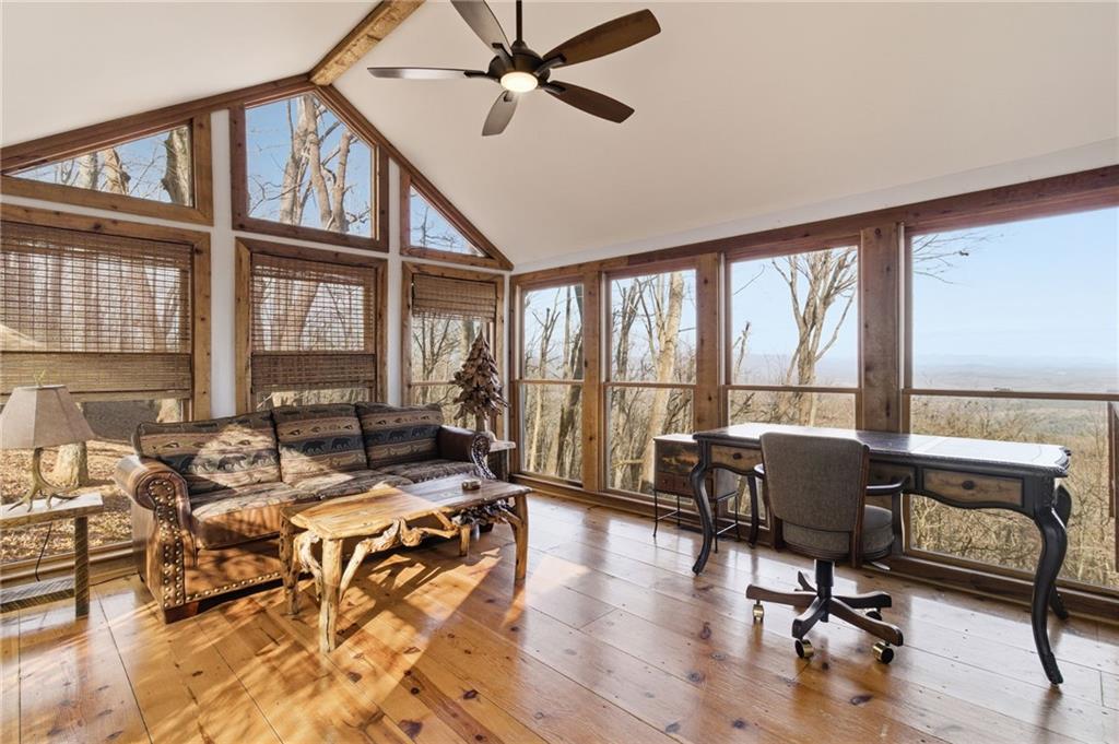 424 Sanderlin Mtn Drive