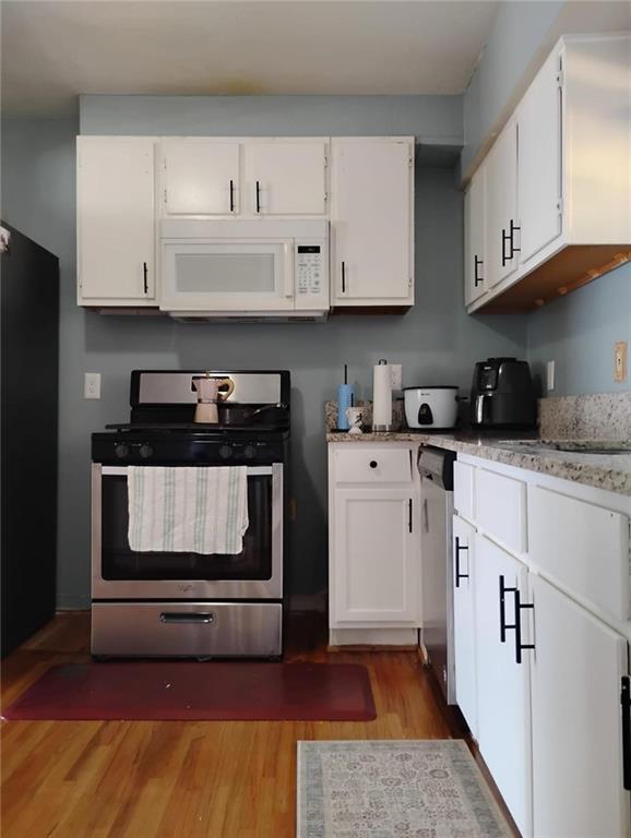 3073 Shadow Walk Lane