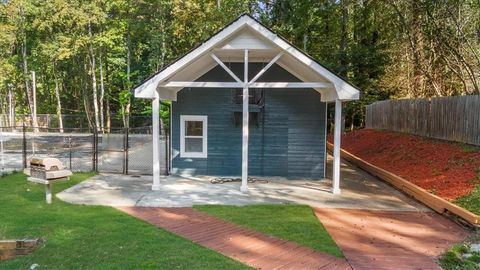 A home in Lilburn