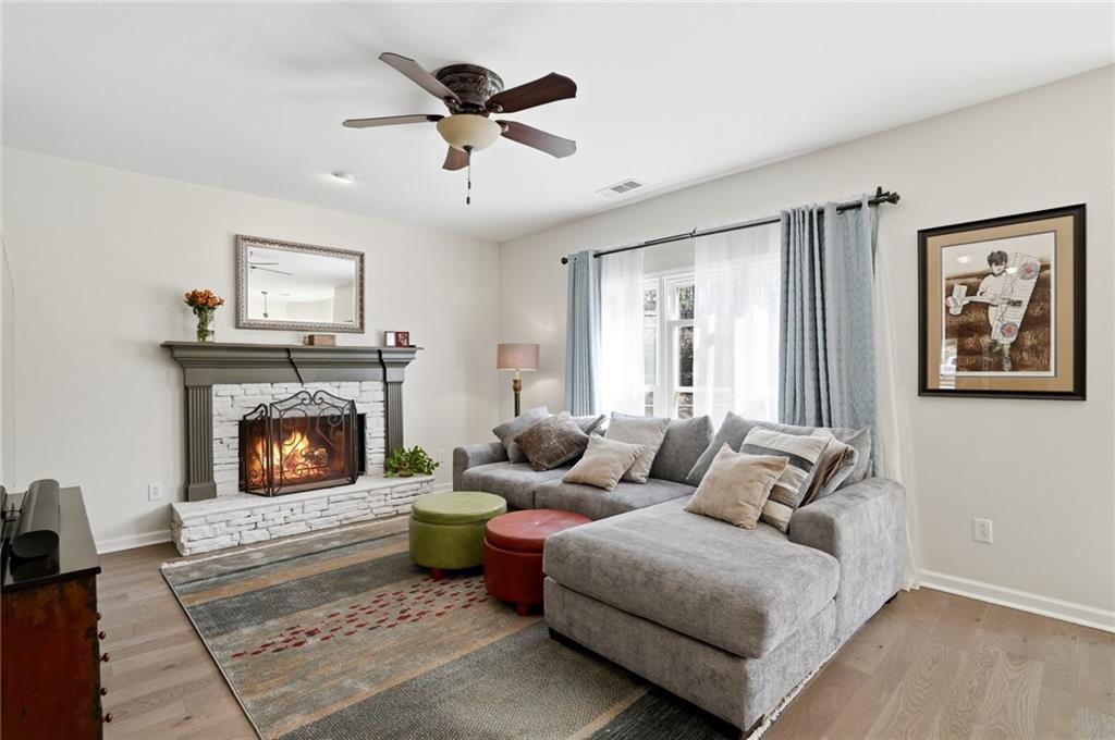 3985 Chestnut Springs Court