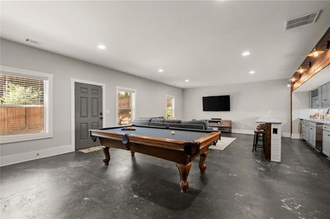 listing image 50