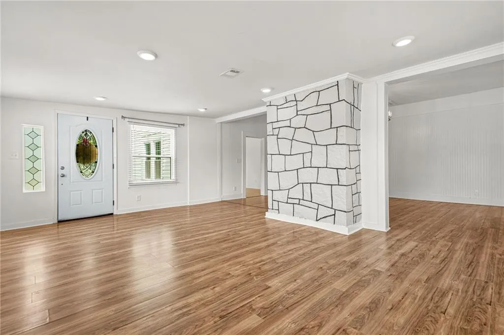 Lithonia, Georgia 30058, United States, 2 Bedrooms Bedrooms, ,1 BathroomBathrooms,Residential,Active,138099