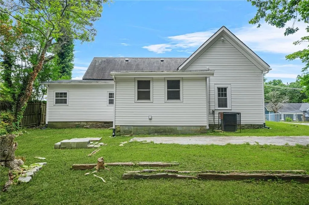 Lithonia, Georgia 30058, United States, 2 Bedrooms Bedrooms, ,1 BathroomBathrooms,Residential,Active,138099