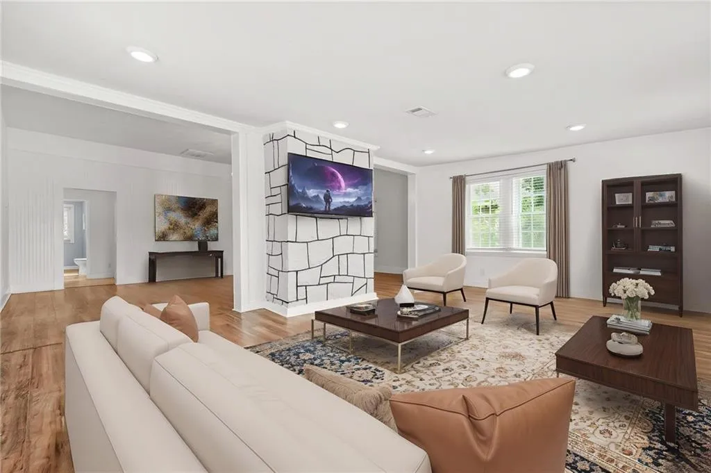 Lithonia, Georgia 30058, United States, 2 Bedrooms Bedrooms, ,1 BathroomBathrooms,Residential,Active,138099