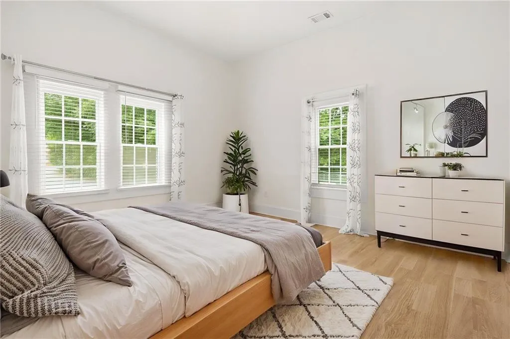 Lithonia, Georgia 30058, United States, 2 Bedrooms Bedrooms, ,1 BathroomBathrooms,Residential,Active,138099