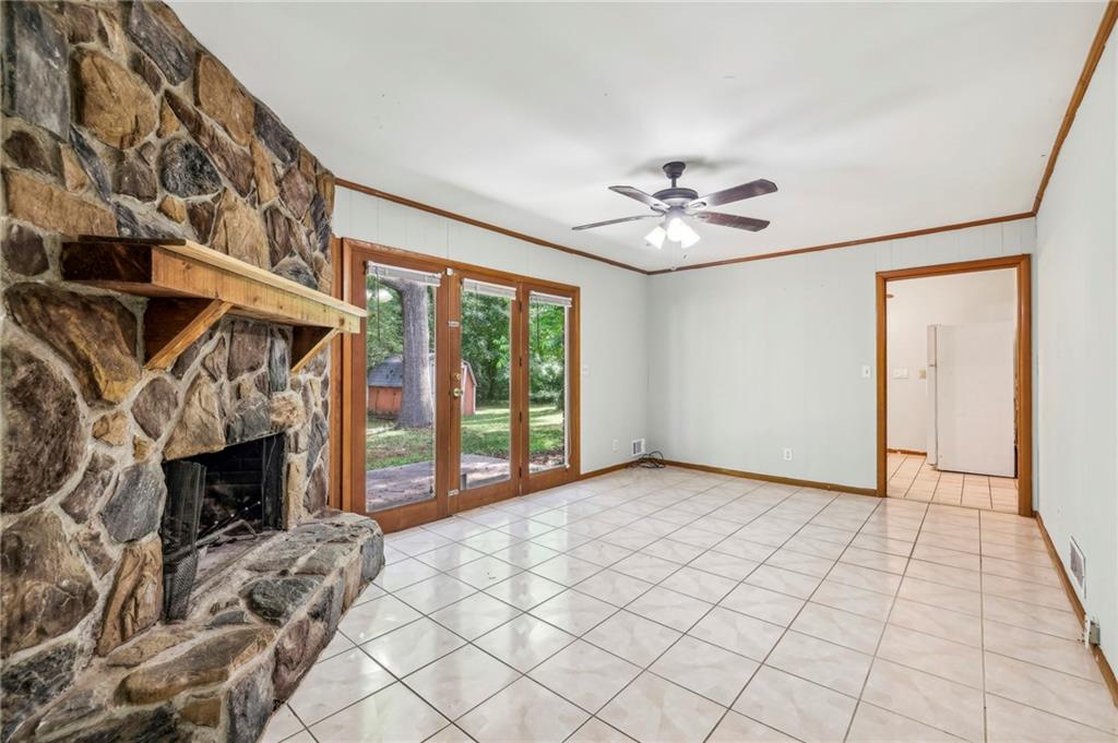 4074 Idlevale Drive, Tucker, Georgia image 14