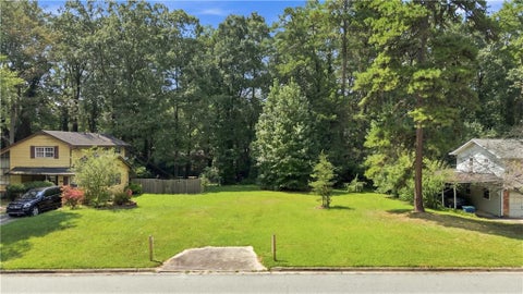 Vacant Land For Sale - 6600 Buckhurst Trail<br/> Atlanta, GA 30349