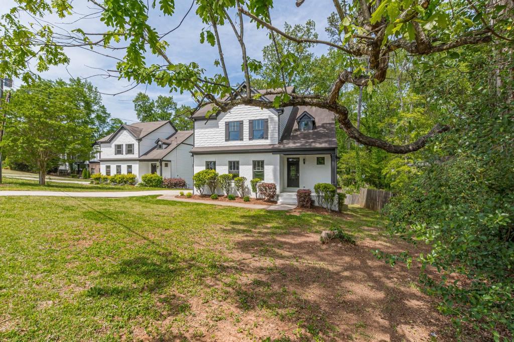 1410 Eastland Road SE