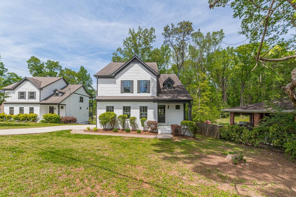1410 Eastland Road SE