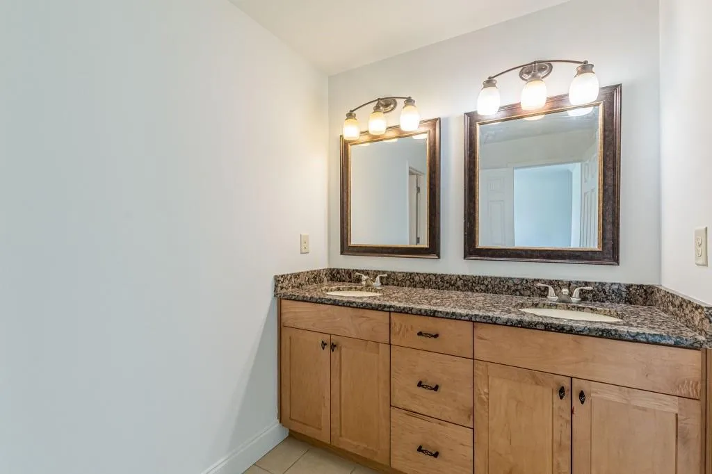 Atlanta, Georgia 30316, United States, 3 Bedrooms Bedrooms, ,3 BathroomsBathrooms,Residential,Pending,52899