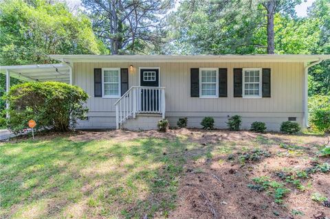 Homes For Sale - 881 Mercury Drive<br/> Atlanta, GA 30331