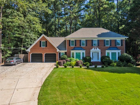Photo of 415 Spindle Court, Sandy Springs, GA 30350 (MLS # 7832363)